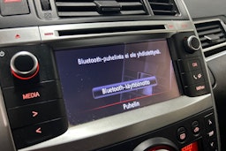 sininen Toyota Verso 2014 kuva 17.