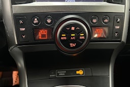 sininen Toyota Verso 2014 kuva 18.