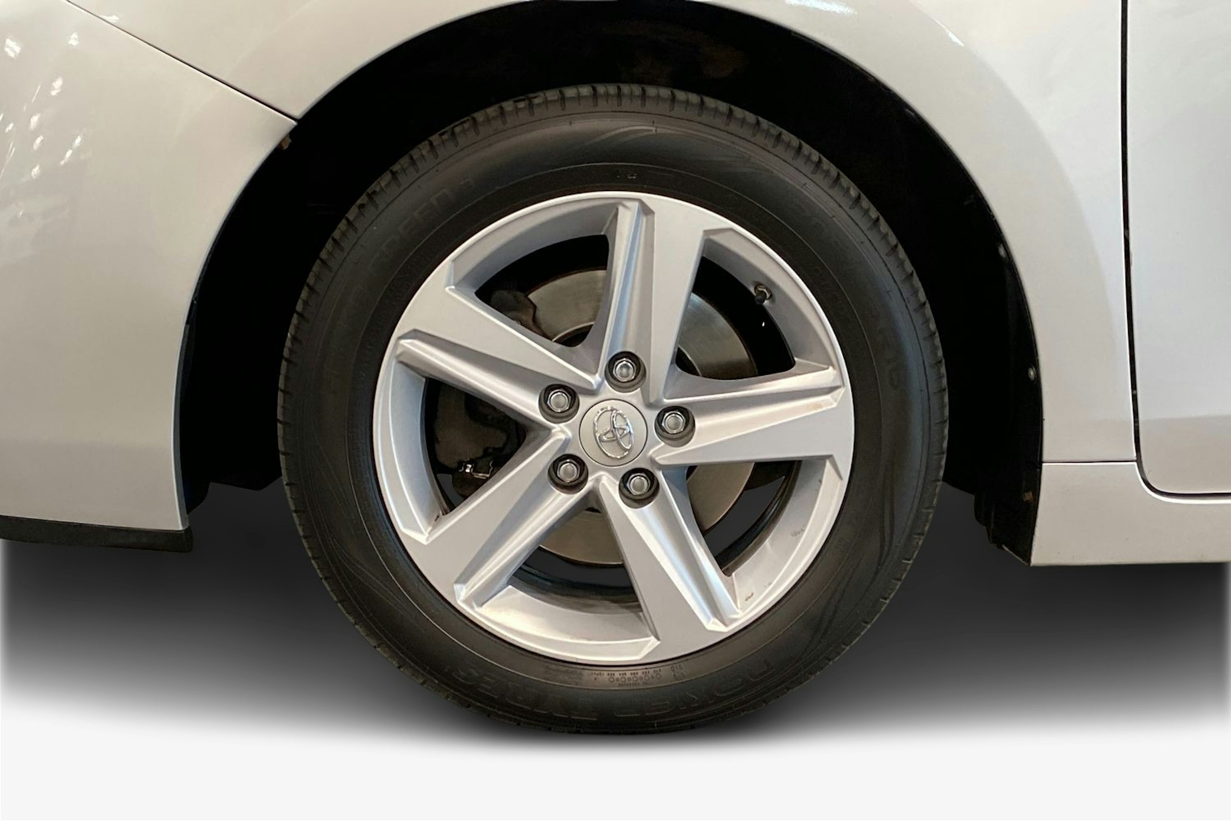 hopea Toyota Verso 2014 kuva 11.