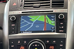 valkoinen Toyota Verso 2014 kuva 22.