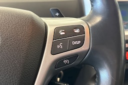 valkoinen Toyota Verso 2015 kuva 20.