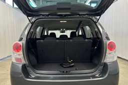 met. harmaa Toyota Verso 2015 kuva 23.
