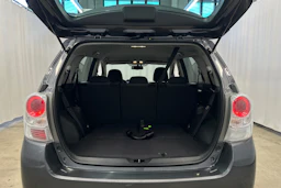 met. harmaa Toyota Verso 2015 kuva 24.