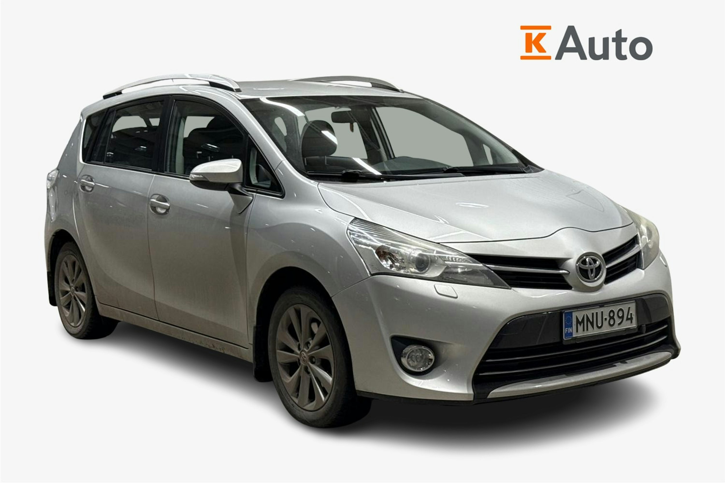 hopea Toyota Verso 2015 kuva 1.