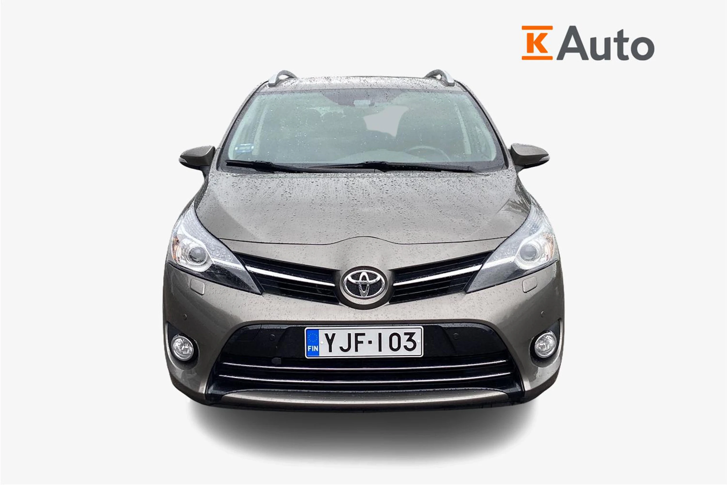 harmaa Toyota Verso 2017 kuva 4.