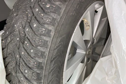 harmaa Toyota Verso 2017 kuva 11.