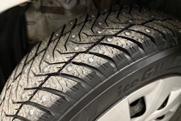 hopea Toyota Verso-S 2011 kuva 13.