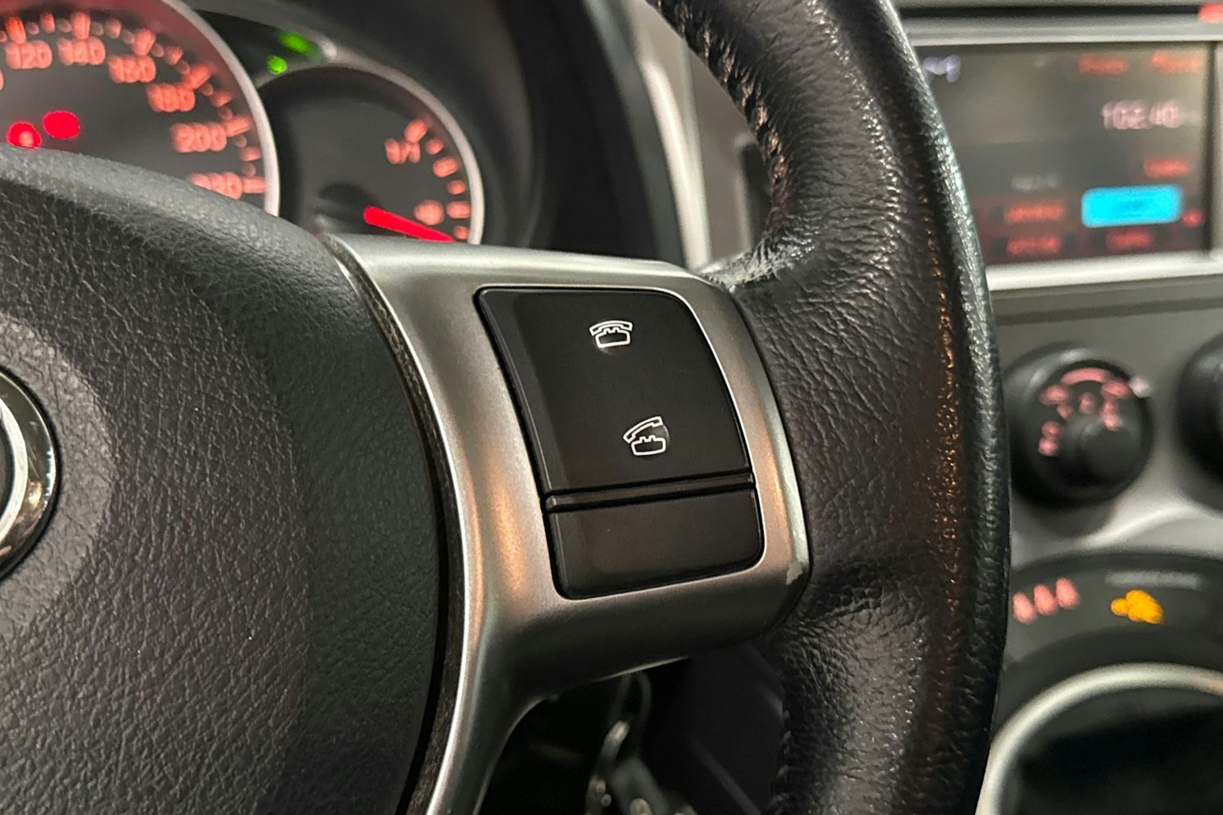 hopea Toyota Verso-S 2011 kuva 21.