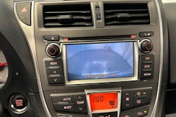 sininen Toyota Verso-S 2011 kuva 24.