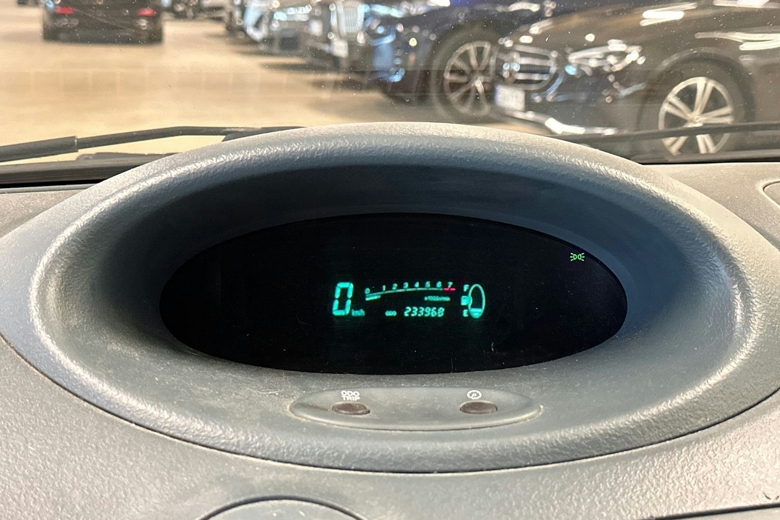 hopea Toyota Yaris 2002 kuva 15.