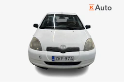 valkoinen Toyota Yaris 2002 kuva 4.