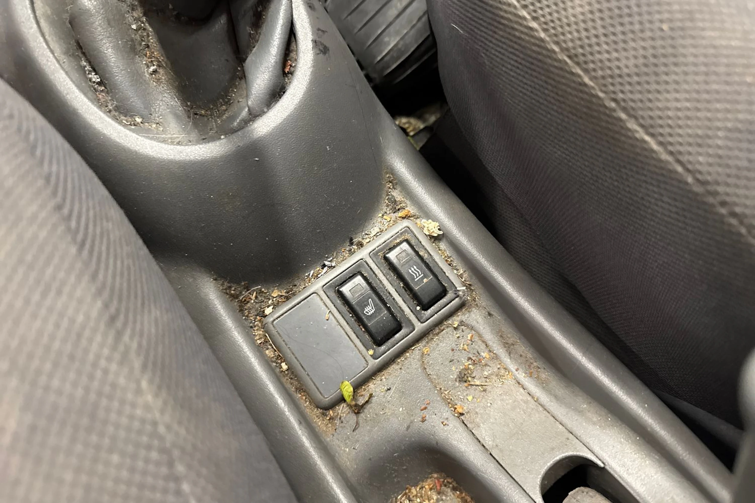 valkoinen Toyota Yaris 2002 kuva 14.