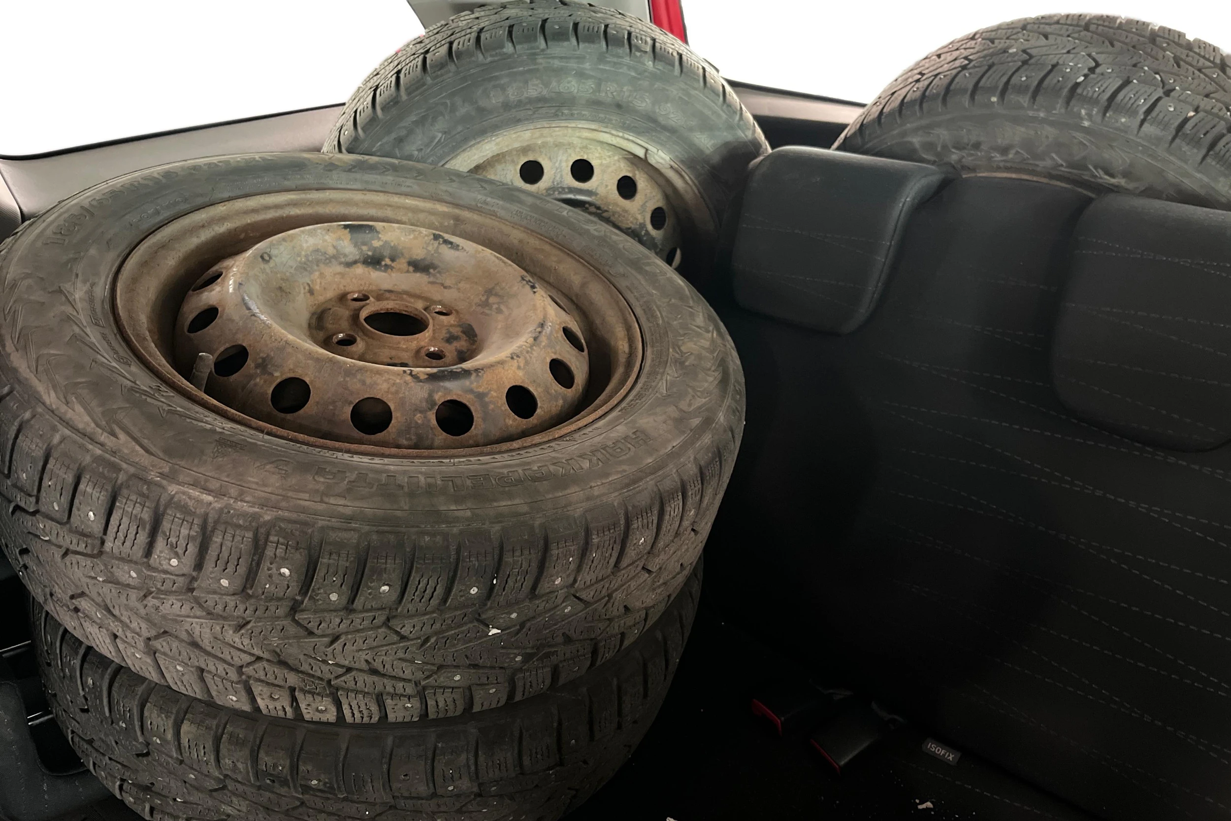 Punainen Toyota Yaris 2006 kuva 8.