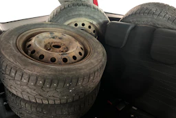 Punainen Toyota Yaris 2006 kuva 8.