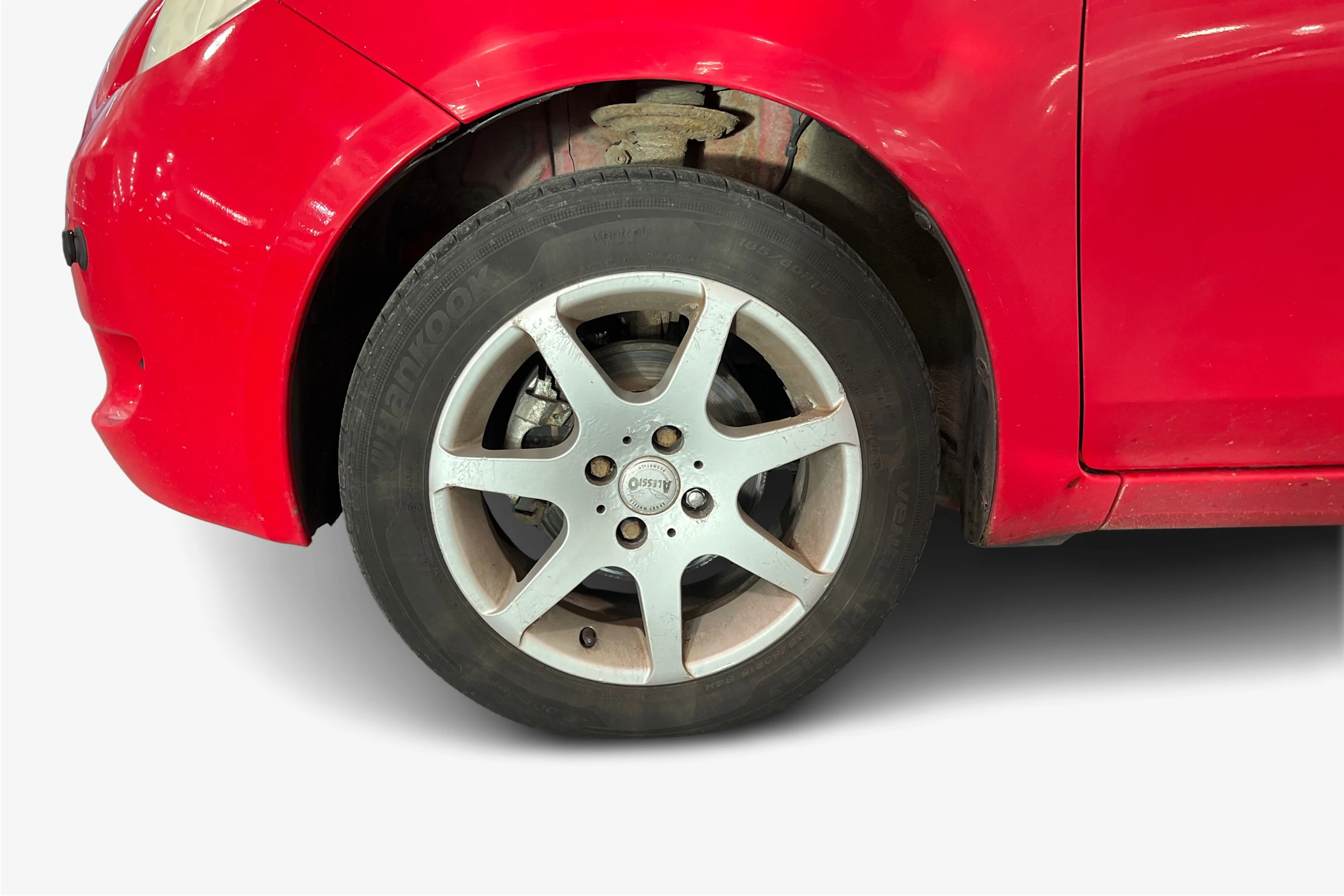 Punainen Toyota Yaris 2006 kuva 9.