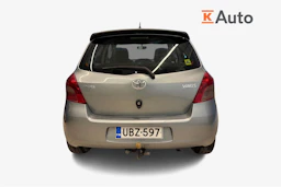hopea Toyota Yaris 2006 kuva 3.