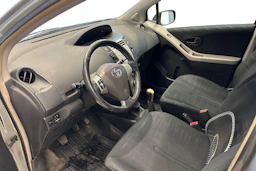 hopea Toyota Yaris 2006 kuva 6.