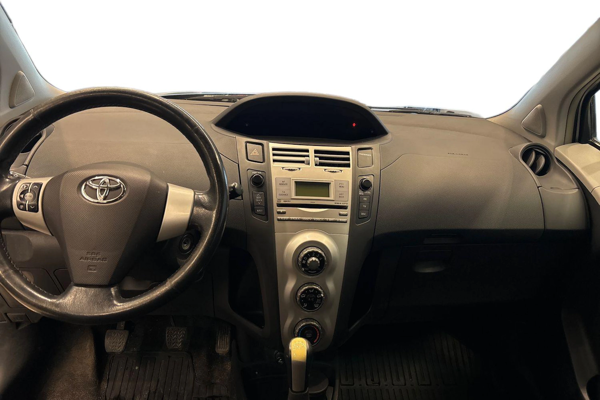 hopea Toyota Yaris 2006 kuva 7.