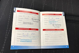 hopea Toyota Yaris 2006 kuva 17.