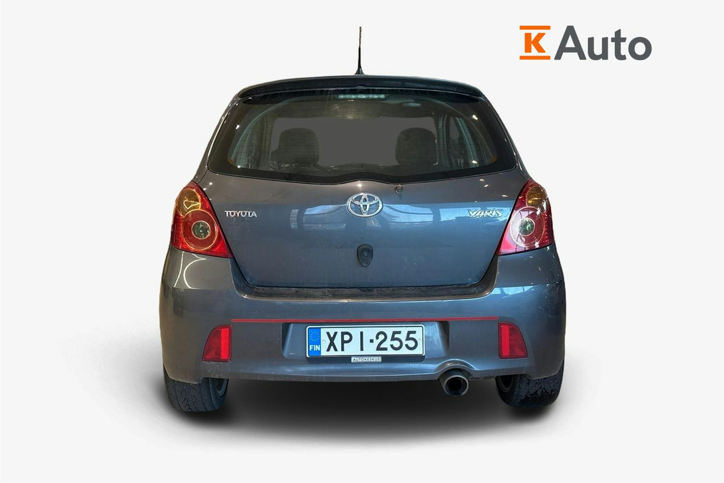 Harmaa Toyota Yaris 2007 kuva 3.