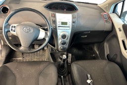 Harmaa Toyota Yaris 2007 kuva 7.