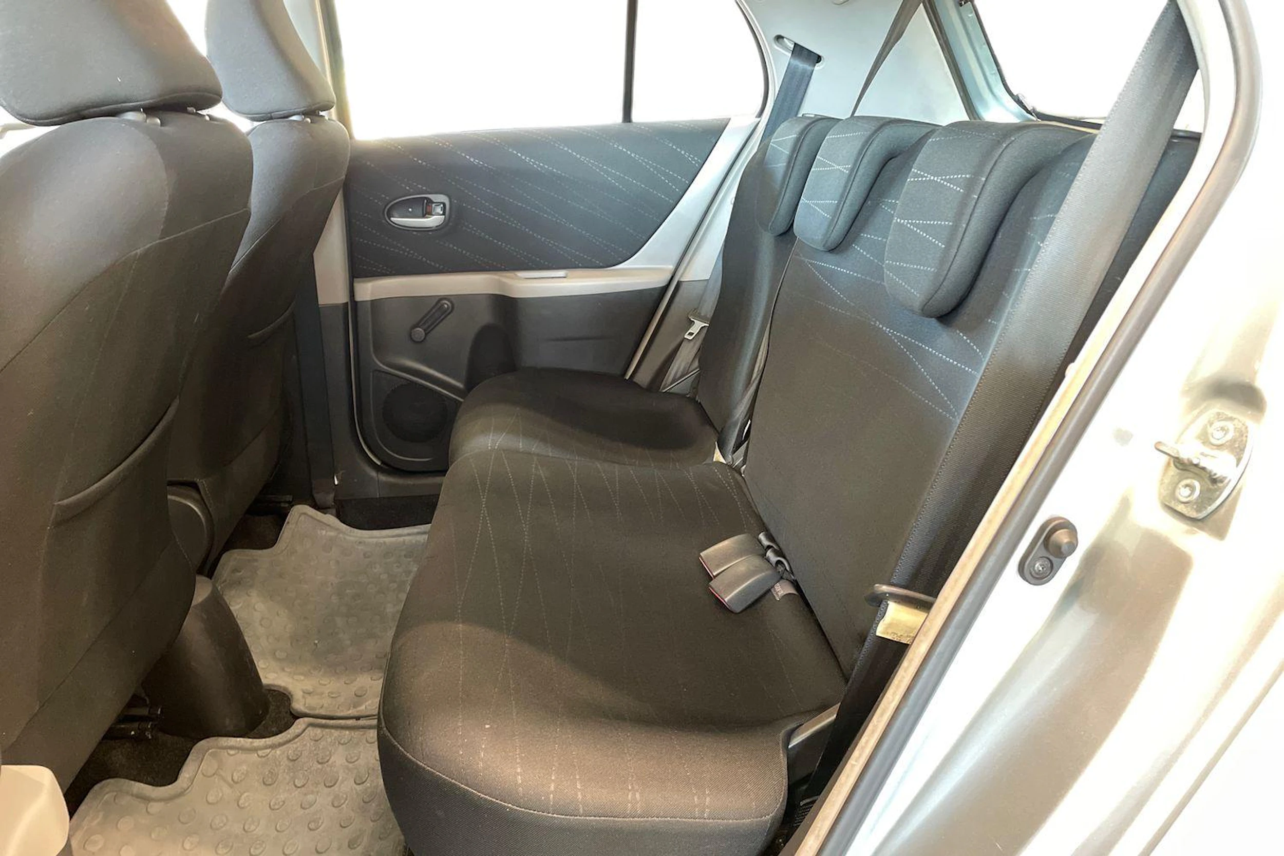 hopea Toyota Yaris 2008 kuva 11.