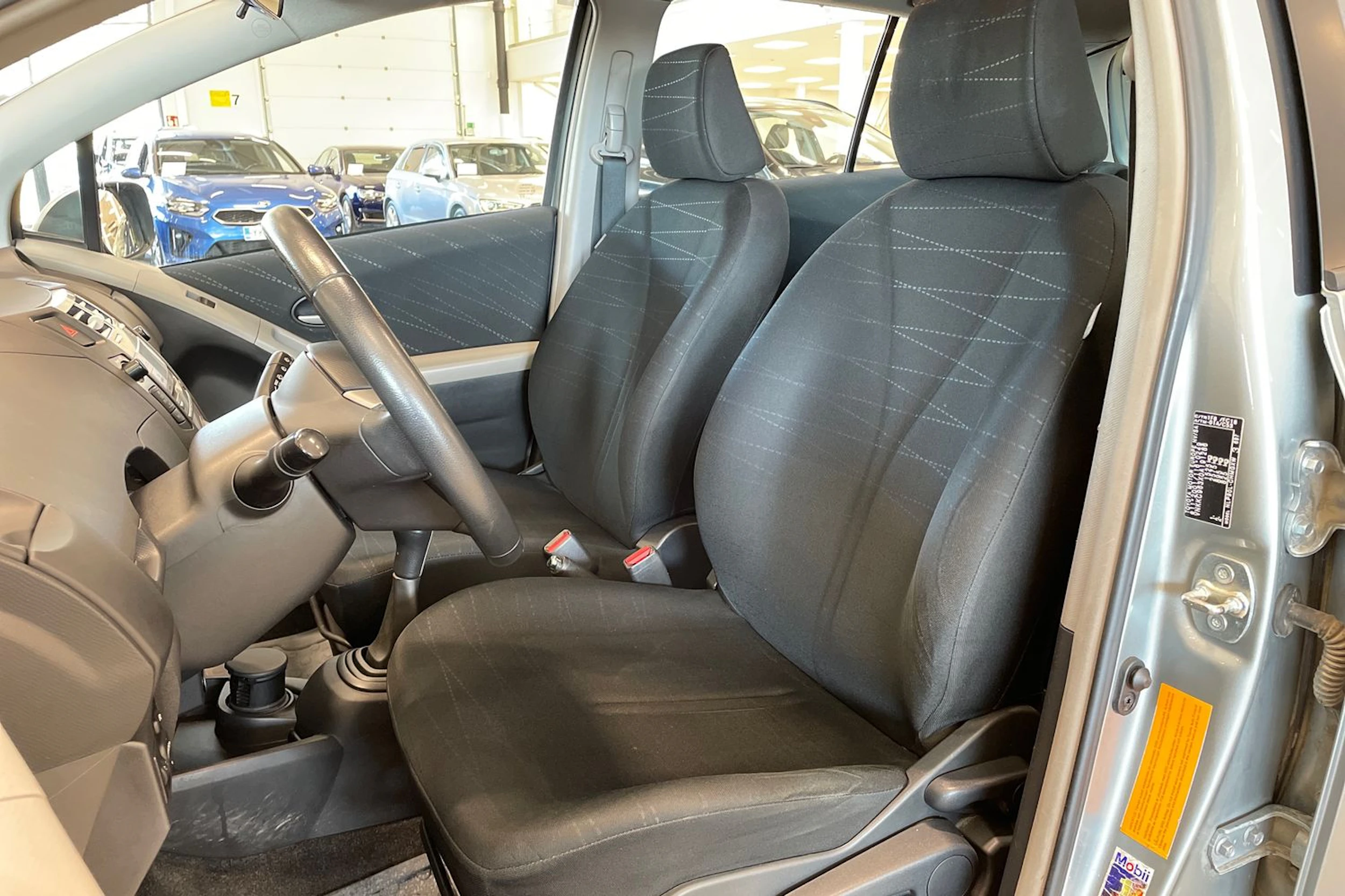 hopea Toyota Yaris 2008 kuva 15.