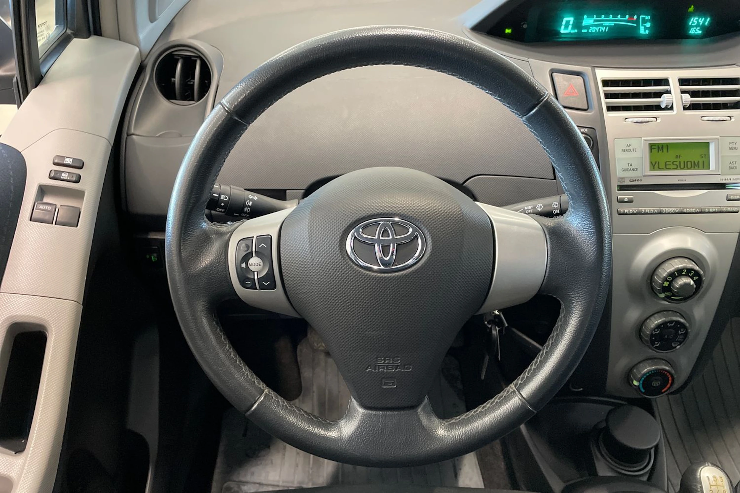 hopea Toyota Yaris 2008 kuva 16.