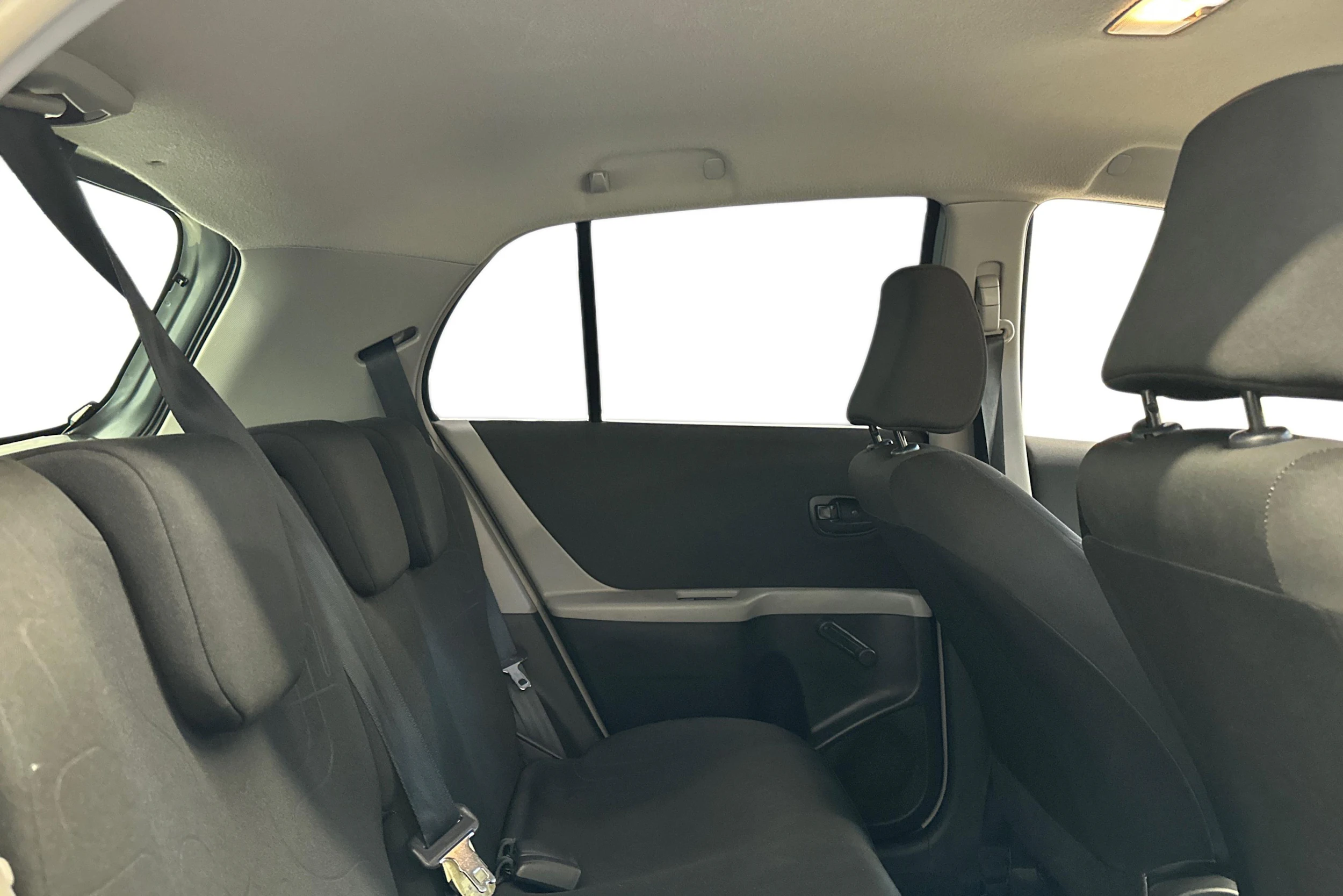 hopea Toyota Yaris 2009 kuva 9.