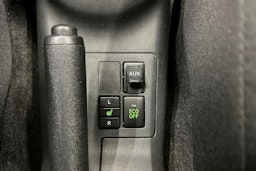 harmaa Toyota Yaris 2009 kuva 19.