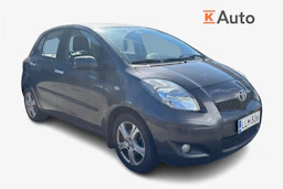 harmaa Toyota Yaris 2010 kuva 1.