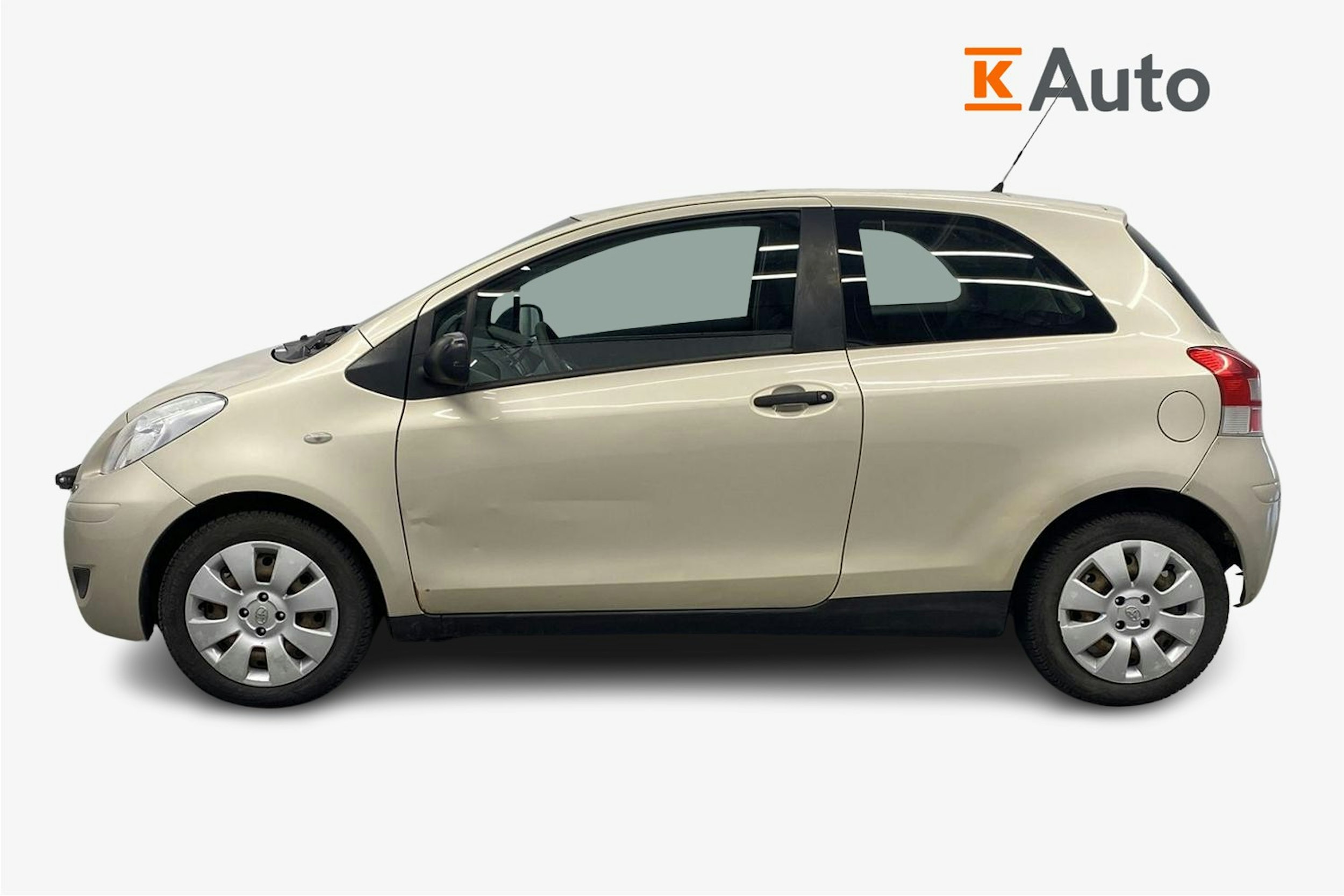 hopea Toyota Yaris 2010 kuva 5.