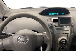 hopea Toyota Yaris 2010 kuva 7.