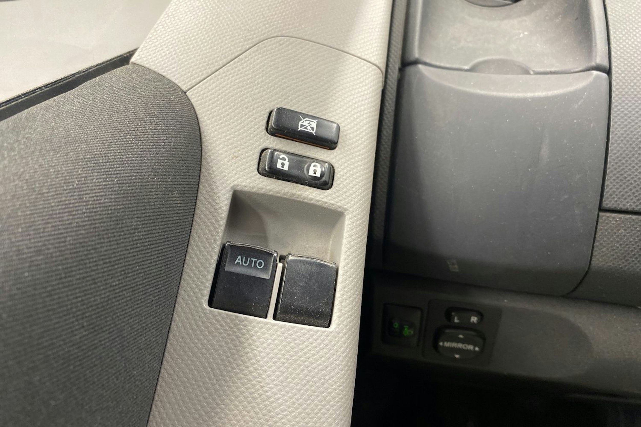 hopea Toyota Yaris 2010 kuva 11.