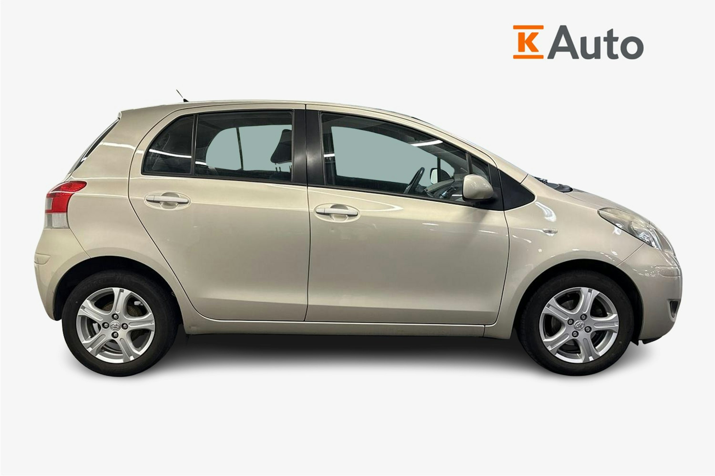 Hopea Toyota Yaris 2010 kuva 5.