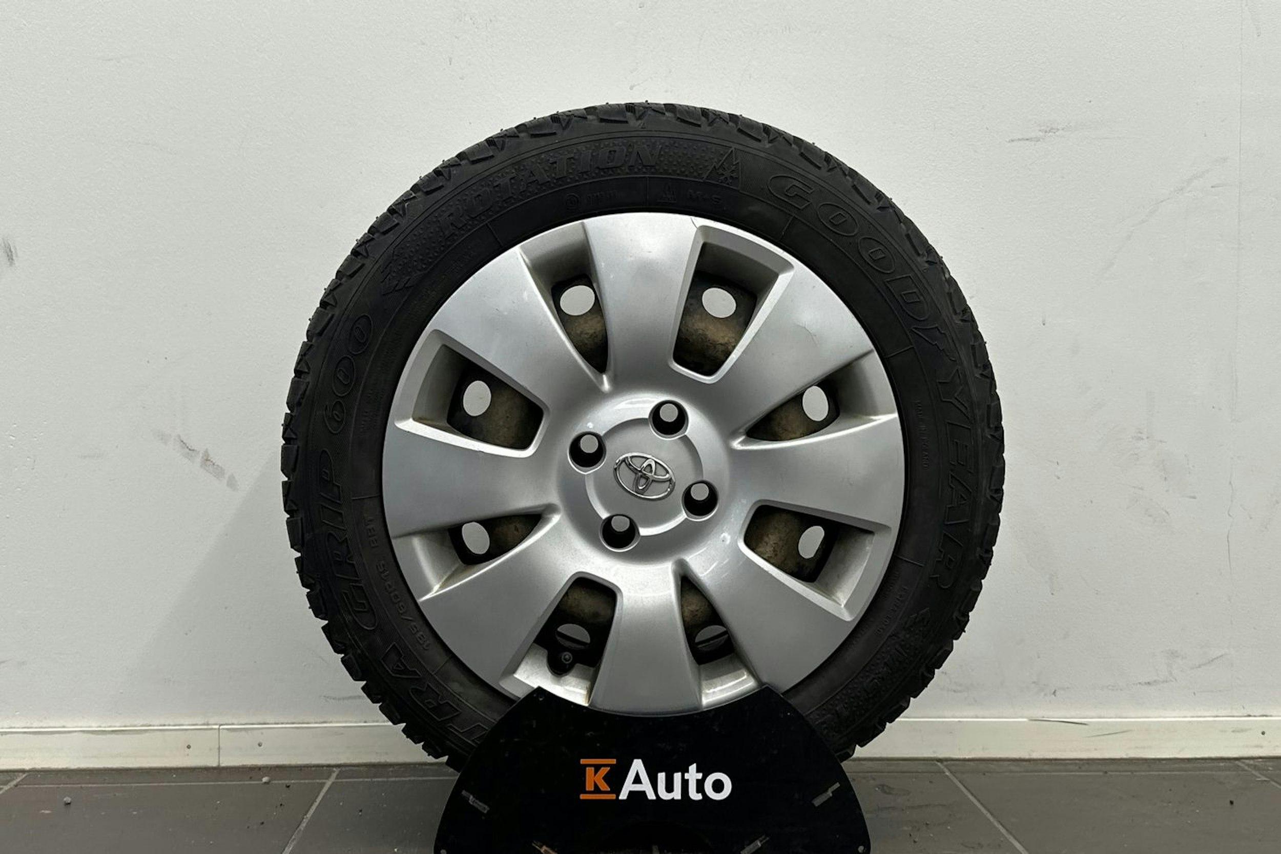 Hopea Toyota Yaris 2010 kuva 12.