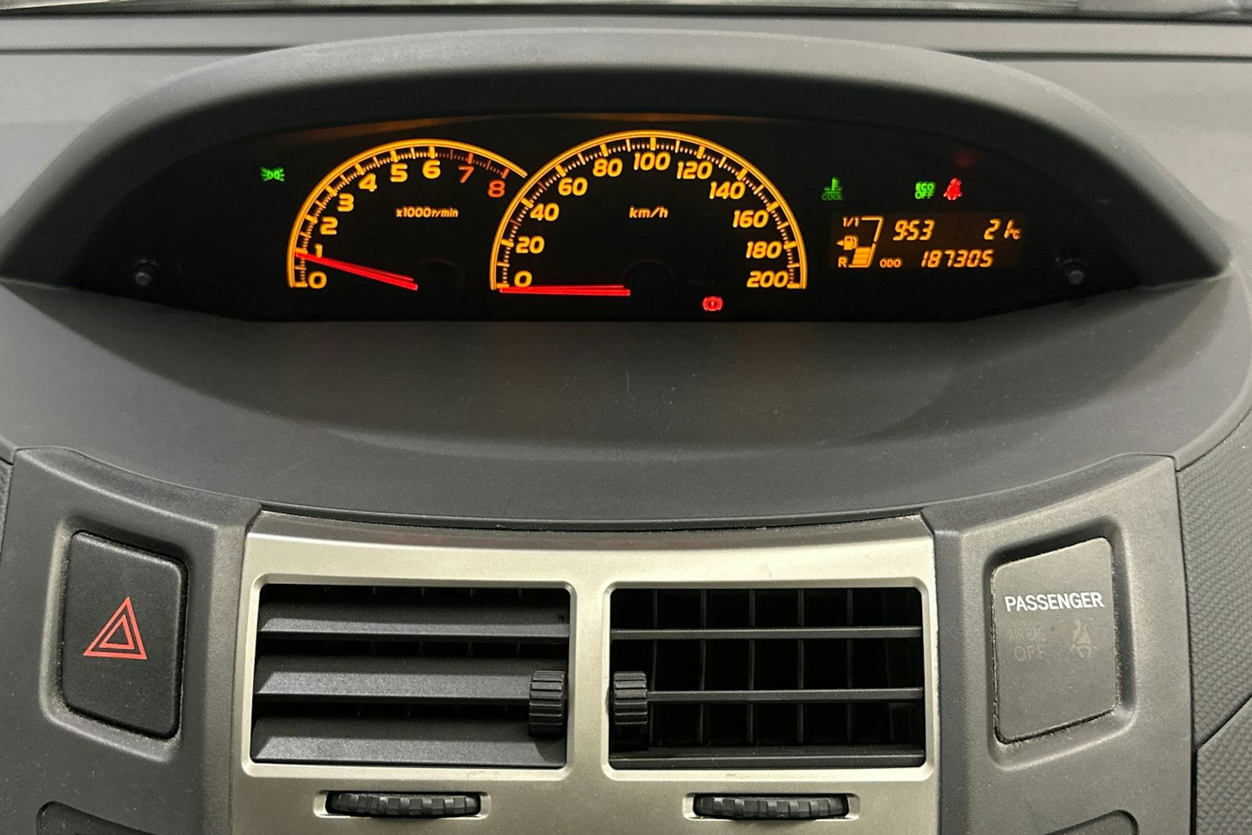 Hopea Toyota Yaris 2010 kuva 15.