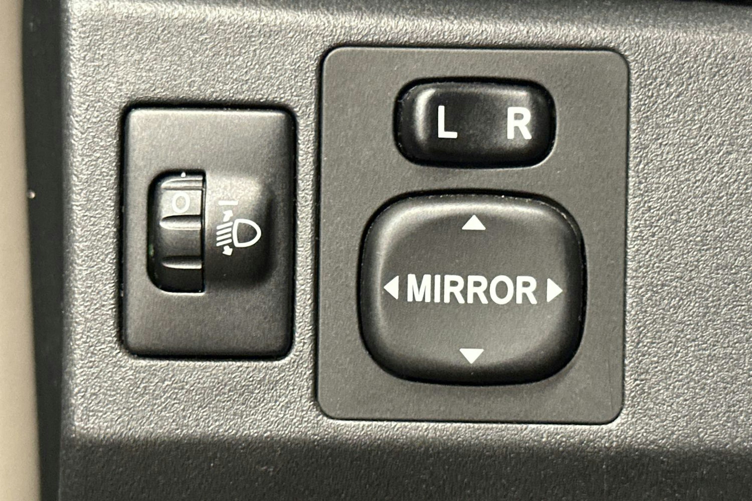 Hopea Toyota Yaris 2010 kuva 17.