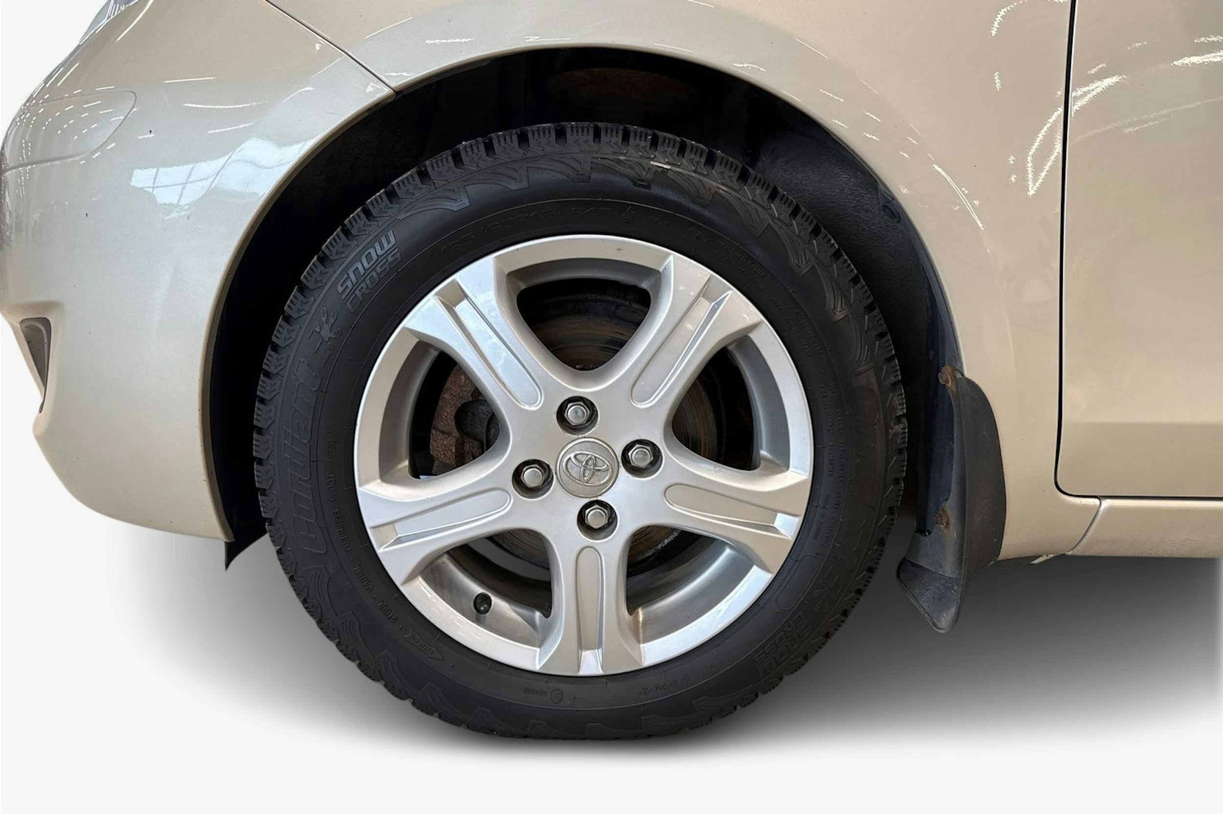 hopea Toyota Yaris 2011 kuva 11.