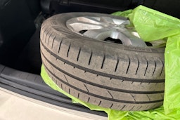 hopea Toyota Yaris 2011 kuva 15.