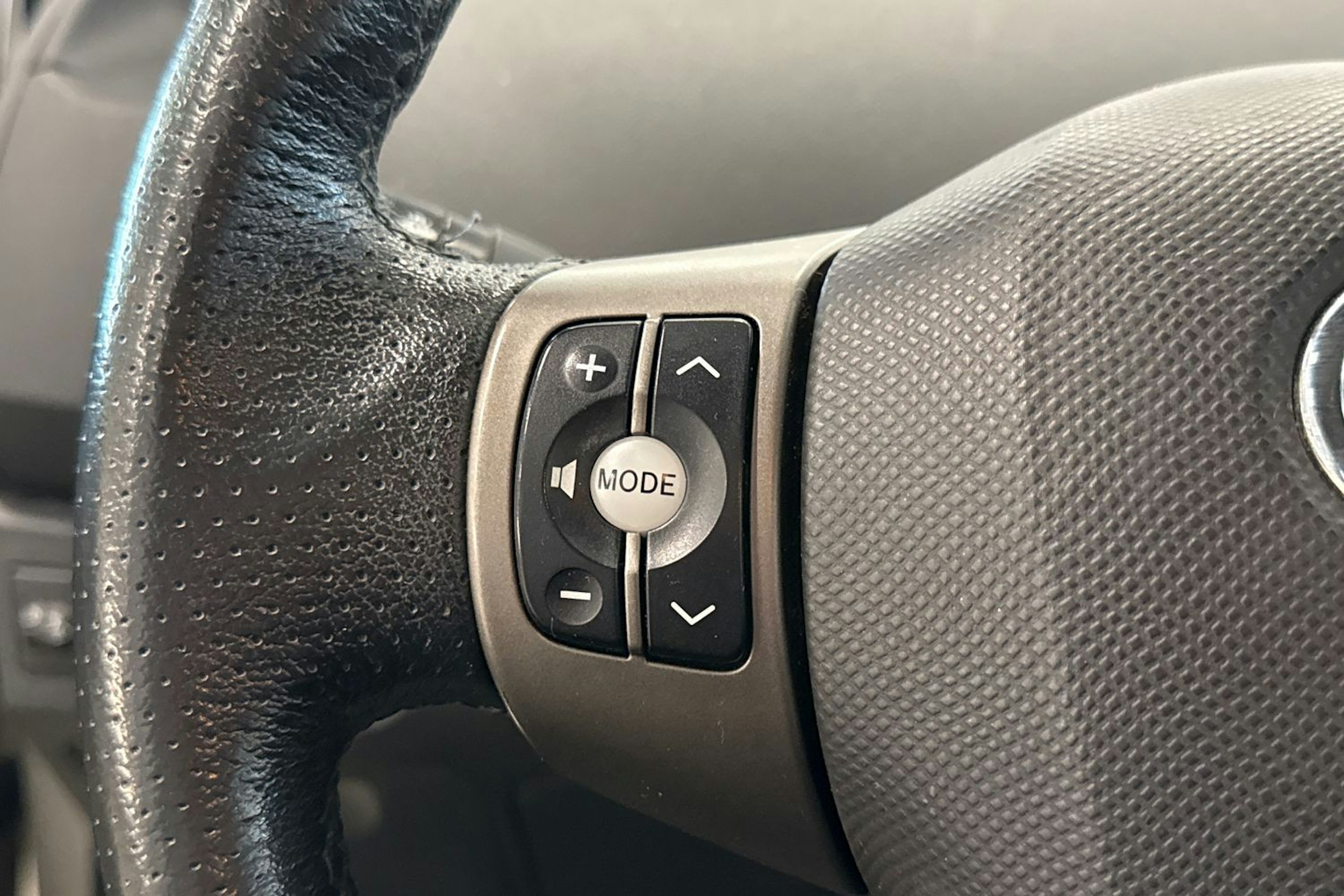 hopea Toyota Yaris 2011 kuva 17.