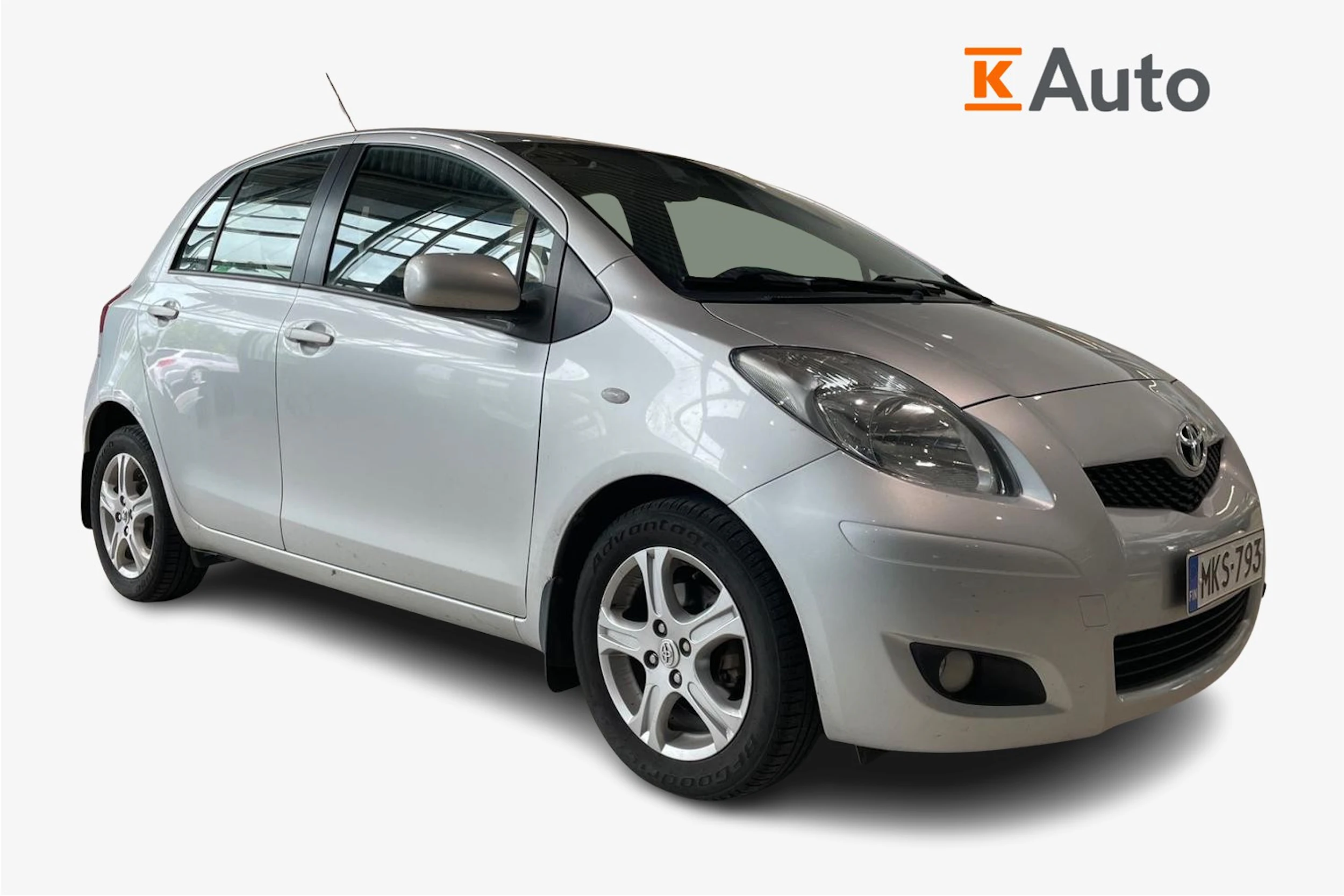 hopea Toyota Yaris 2011 kuva 1.