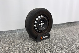 punainen Toyota Yaris 2012 kuva 10.