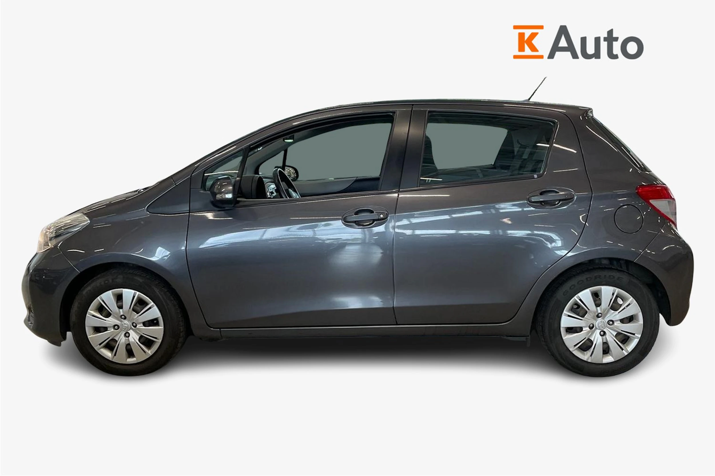 harmaa Toyota Yaris 2012 kuva 5.