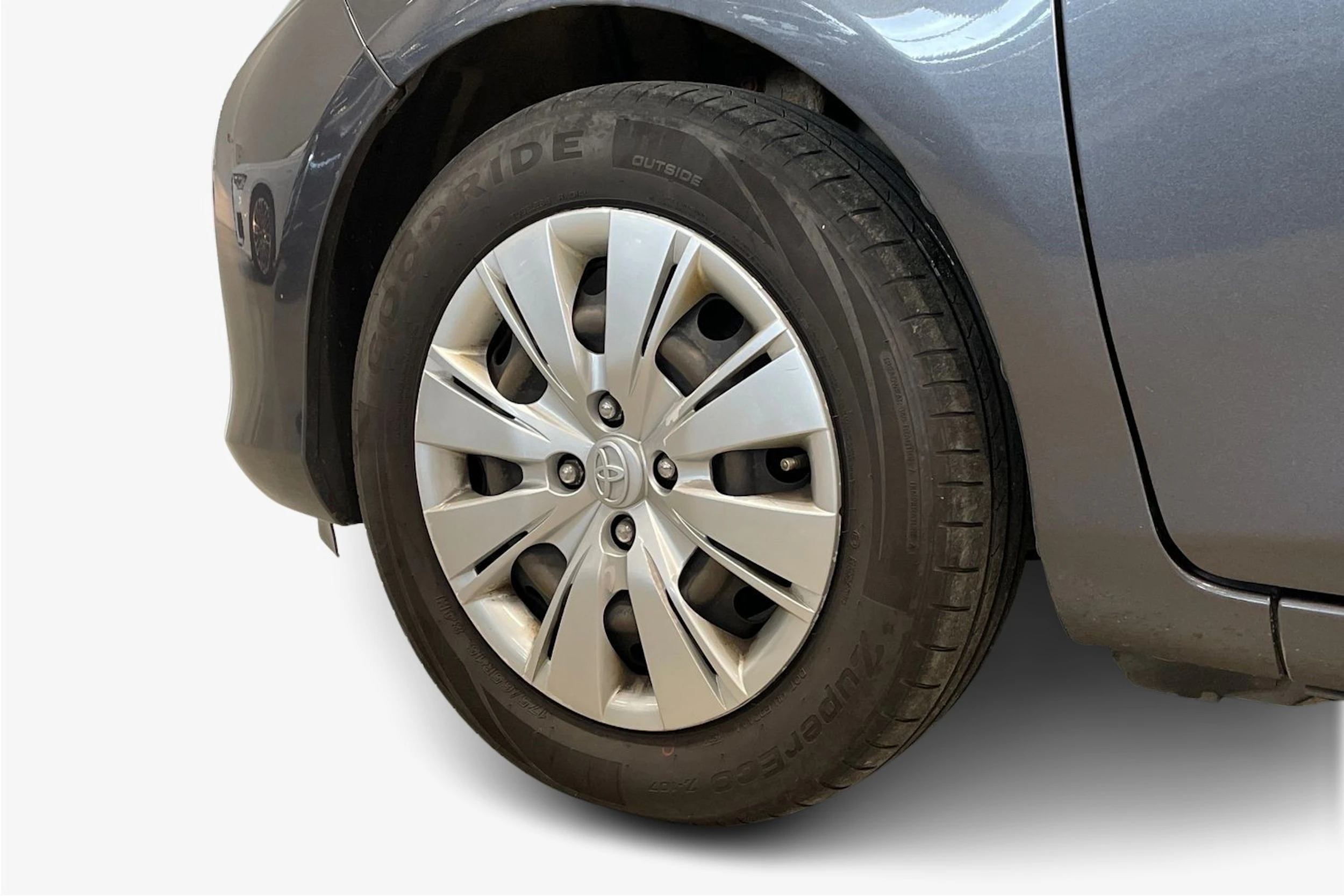 harmaa Toyota Yaris 2012 kuva 9.