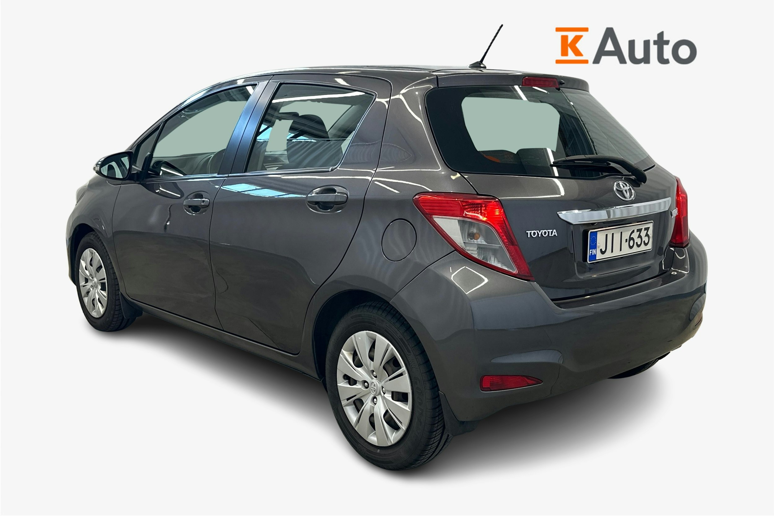 harmaa Toyota Yaris 2012 kuva 2.