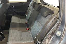 harmaa Toyota Yaris 2012 kuva 10.