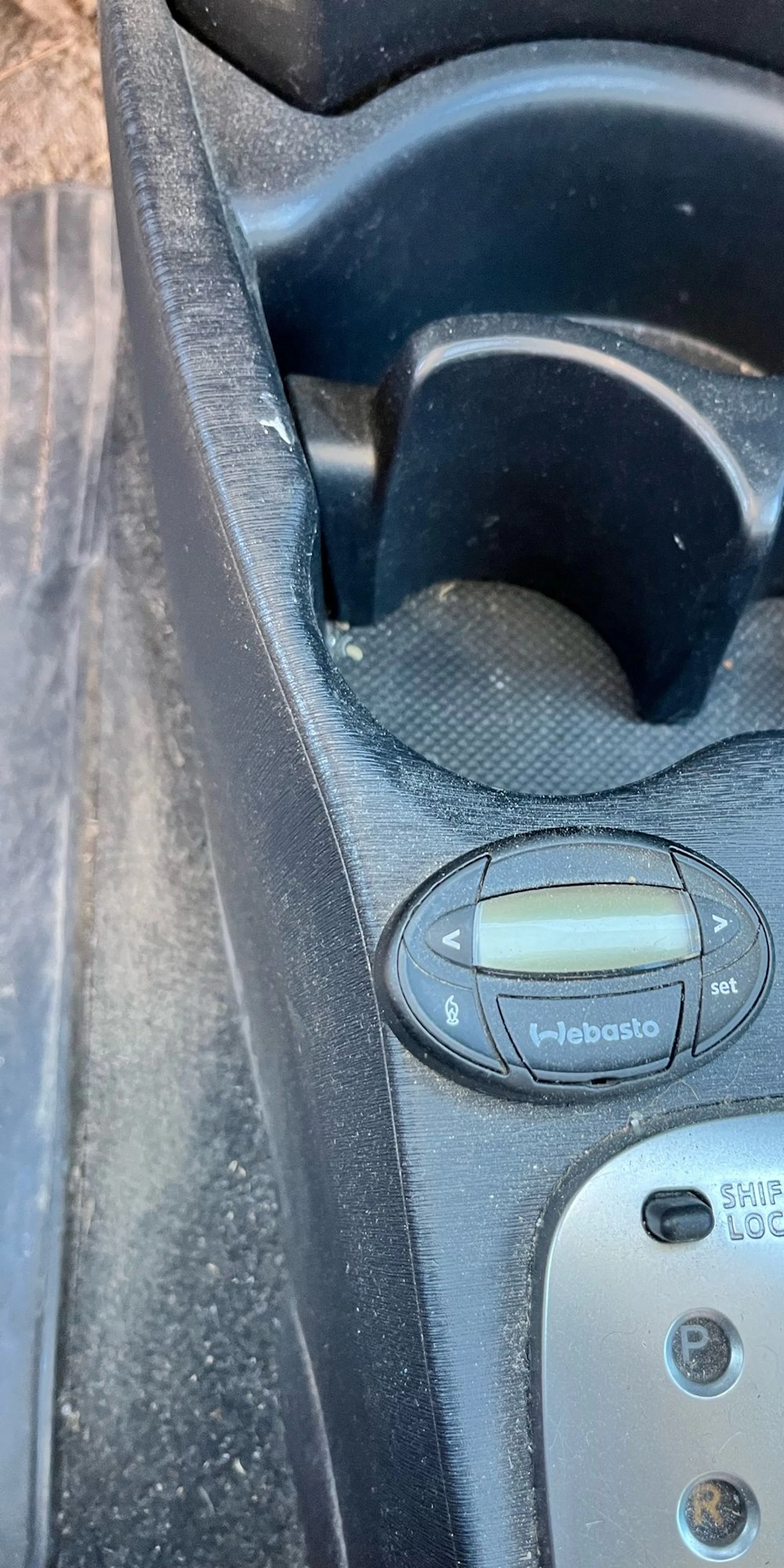punainen Toyota Yaris 2012 kuva 4.