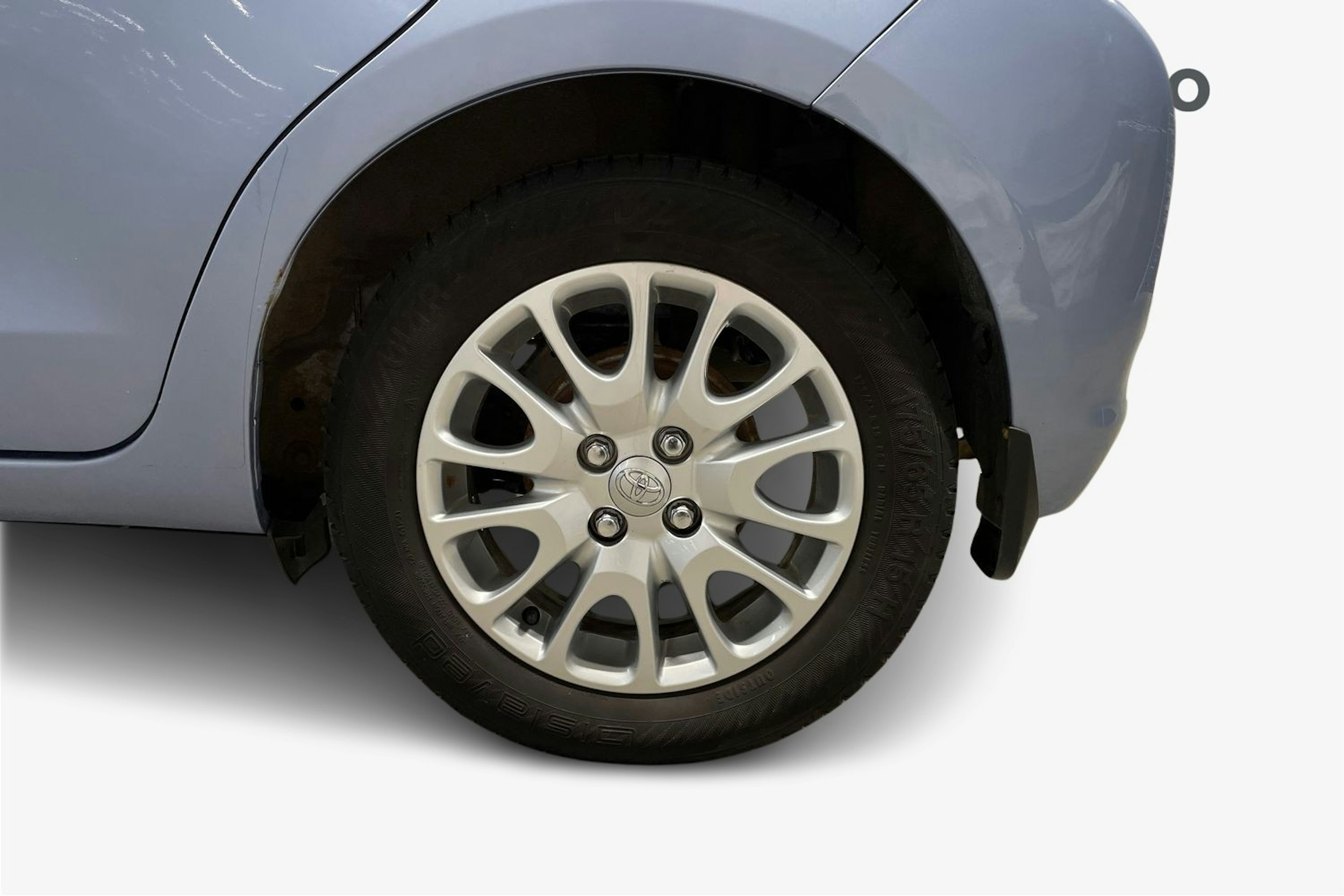 Sininen Toyota Yaris 2012 kuva 11.