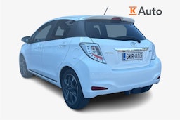 valkoinen Toyota Yaris 2013 kuva 2.